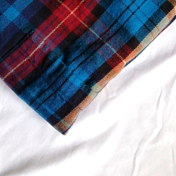 Express Plaid Flannel Shirt - Picture 4 of 4